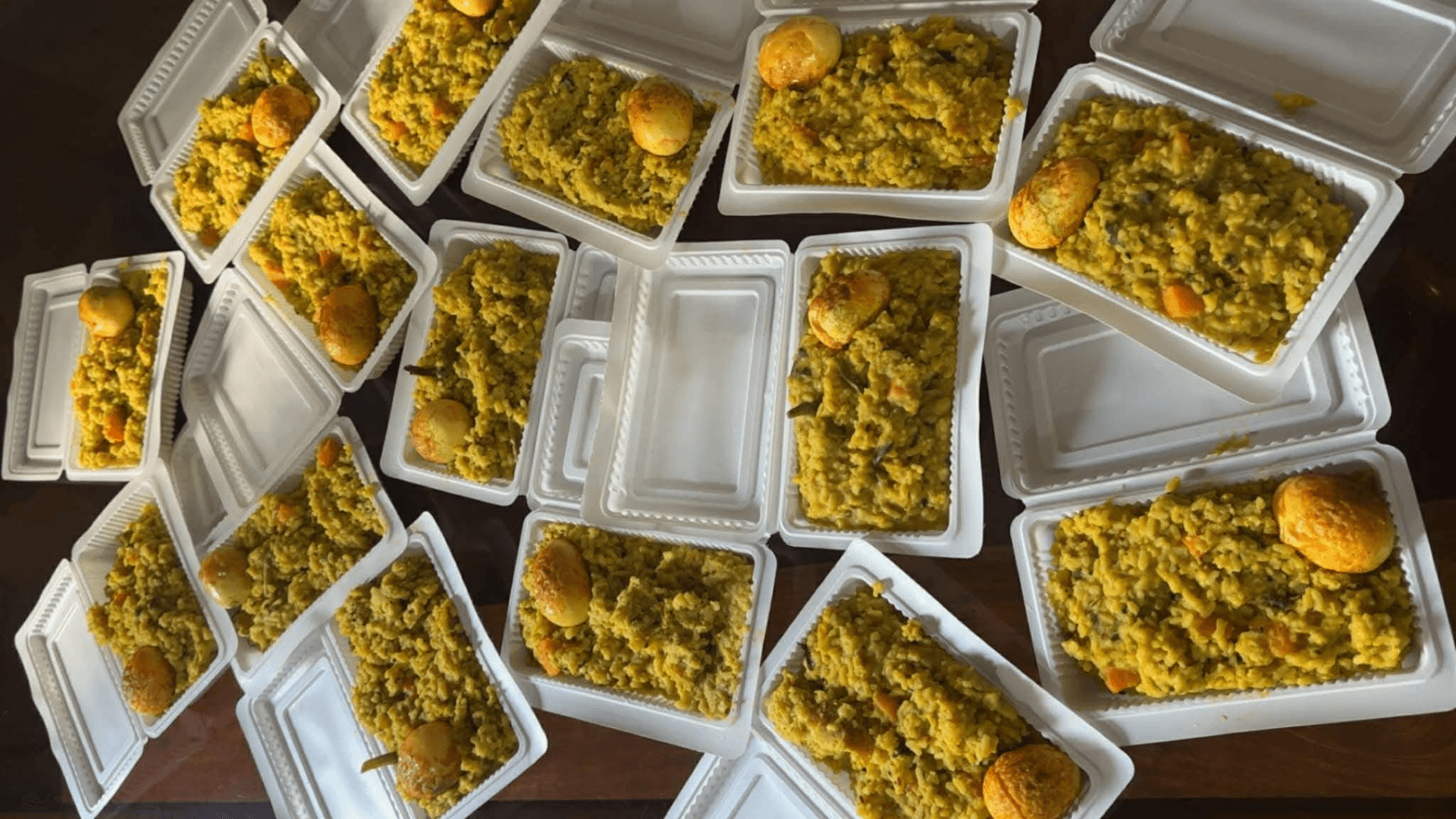Home-cooked khichuri packed with care for distribution • 16 December, 2025
