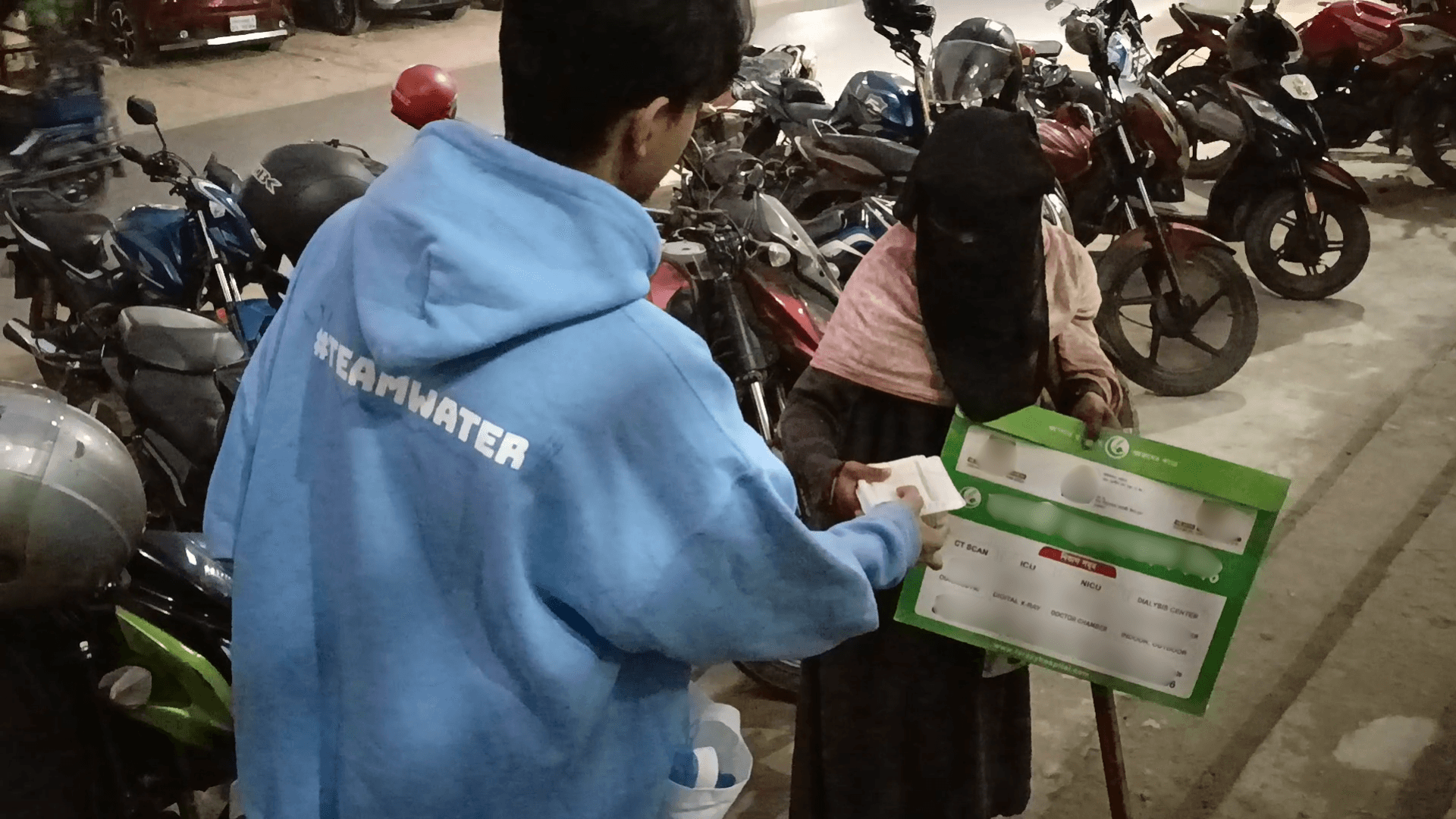 Helping a lady with a meal who’s husband is sick • 23 December, 2025